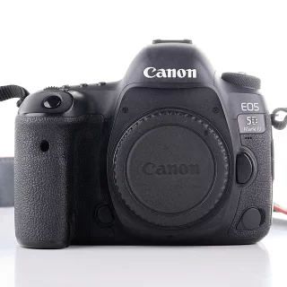 Canon EOS 5D Mark IV -kamera (sc. 56200) (käytetty)