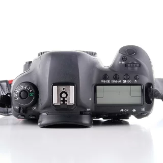 canon-eos-5d-mark-iv-camera-sc-56200-used-06abe1b4231992.jpg