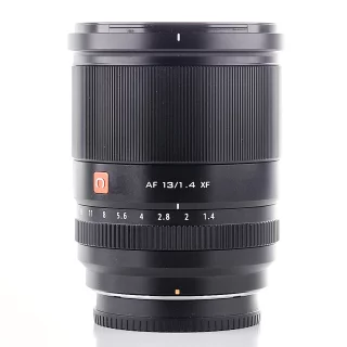 Viltrox 13mm f/1.4 AF -objektiivi (Fuji X) (käytetty)