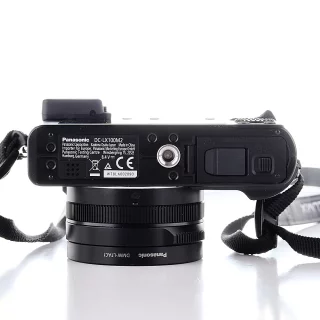 panasonic-lumix-lx100-ii-camera-used-06ac391c84fd6c.jpg