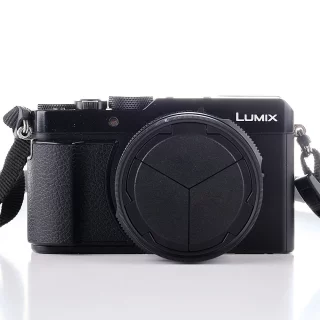 Panasonic Lumix LX100 II -kamera (käytetty)