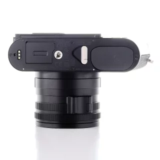 leica-q3-camera-used-incl-vat-06ac4a625b73be.jpg