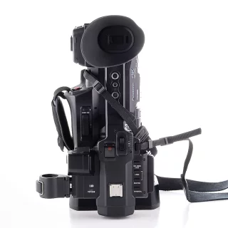 panasonic-hc-x20-4k-camcorder-used-warranty-06ac4b2a40ed10.jpg