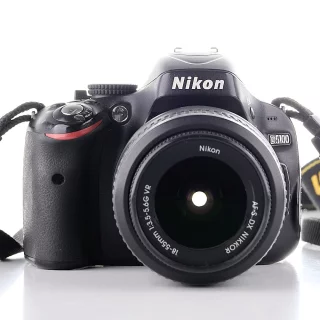 Nikon D5100 + 18-55mm (sc. 49520) (käytetty)