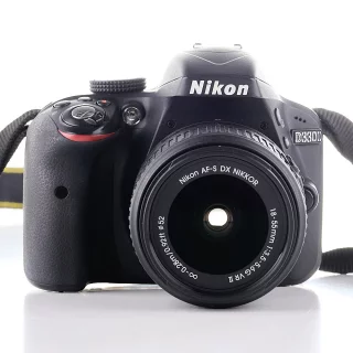 Nikon D3300 + 18-55mm (sc. 8360) (käytetty)