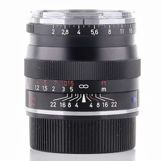 Zeiss 50mm f/2 Planar T* ZM (Leica M) (käytetty)