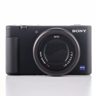 Sony ZV-1 -kamera (käytetty)
