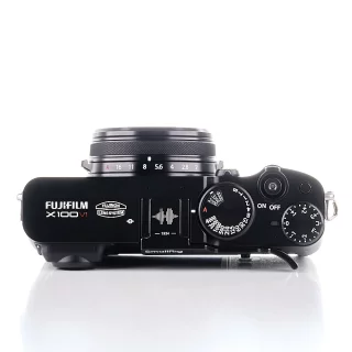 fujifilm-x100vi-camera-sc-4100-warranty-used-06ac8ade19a5f7.jpg