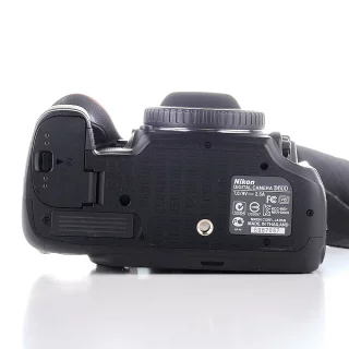 nikon-d600-camera-sc-2930-used-06ac8b2606b289.jpg