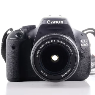 Canon EOS 600D + 18-55mm (sc. 17910) (käytetty)