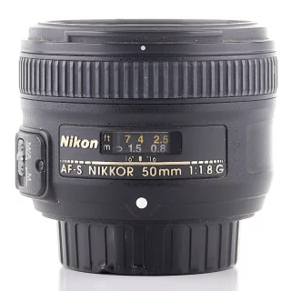 Nikon AF-S Nikkor 50mm f/1.8 G -objektiivi (käytetty)