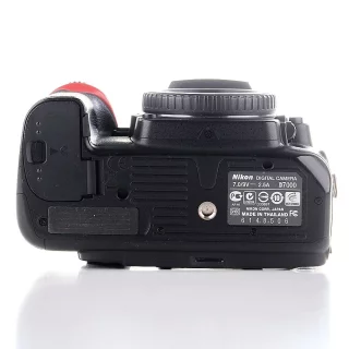 nikon-d7000-camera-sc-26940-used-06ad5fc9ec9b3b.jpg