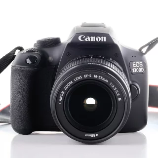 Canon EOS 1300D + 18-55mm (sc. 7550) (käytetty)