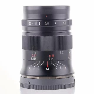 7Artisans 60mm f/2.8 Macro Mark II -objektiivi (Sony E) (käytetty)