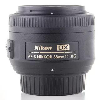 Nikon AF-S DX Nikkor 35mm f/1.8 G lens (used)