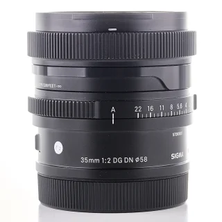 Sigma 35mm f/2 C DG DN -objektiivi (L-mount) (käytetty)