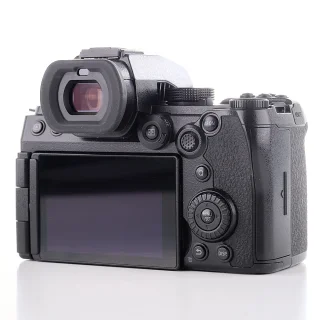 panasonic-lumix-s5-iix-used-06adb20986d2e6.jpg