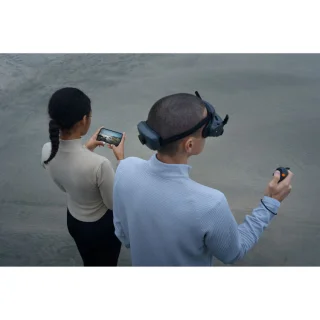 dji-rc-motion-3-06ae1f0eb709e0.jpg