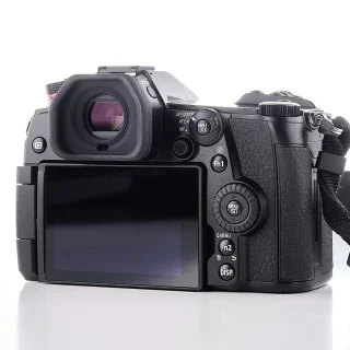panasonic-lumix-g9-camera-sc-550-used-06ae46f5c63a8e.jpg