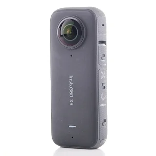 insta360-x3-360-degree-camera-three-batteries-used-06ae4909280faa.jpg