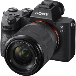 Sony a7 Mark III + 28-70mm kit