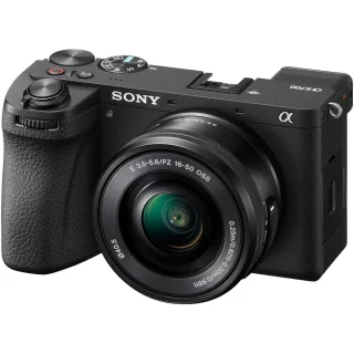 Sony A6700 + PZ 16-50mm OSS -järjestelmäkamera kit + 100€ vaihtohyvitys