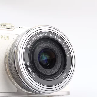 olympus_pen_e_pl8_14_42mm_ez_kit_sc_n_57845_kaytetty-064dcbbe2605c9.jpg