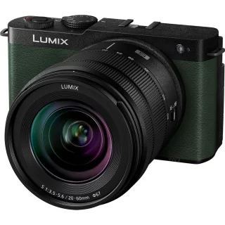 Panasonic Lumix S9 + 20-60mm F3.5-5.6 kit - Vihreä