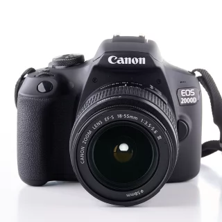 Canon EOS 2000D + 18-55mm (sc. 3660) (käytetty)