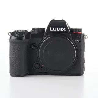 panasonic-lumix-s5-sc-9890-kaytetty-066d95ffccf40b.jpg