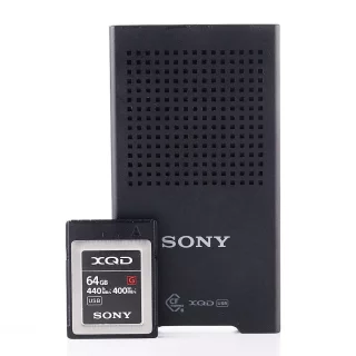 sony-mrw-g1-cfexpress-xqd-muistikortinlukija-sony-xqd-64gb-g-series-kaytetty-sis-alv-066f66c3af0bbc.jpg