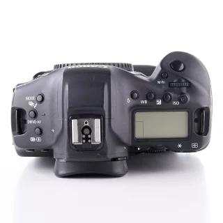 canon-eos-1d-x-mark-iii-runko-sc-max-67000-kaytetty-066fe9b4cc799b.jpg