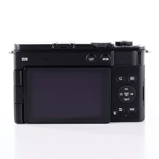 panasonic-lumix-s9-runko-sc-9880-takuu-kaytetty-067123160d71bb.jpg