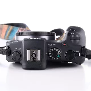 canon-eos-rp-runko-sc-max-8000-kaytetty-06724bc432dbea.jpg