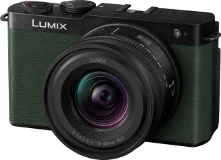 Panasonic Lumix S9 + 18-40mm F/4.5-6.3 kit - Vihreä