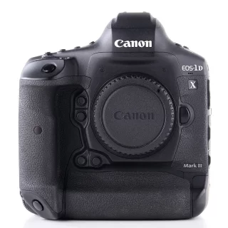 canon-eos-1d-x-mark-iii-runko-sc-max-11000-kaytetty-06740570a877b2.jpg