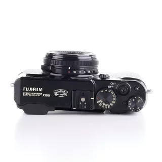 fujifilm-x100-limited-edition-black-kaytetty-06798c8b462191.jpg